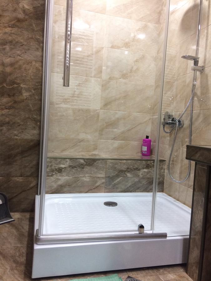 Vip Apartment At Gamrekeli Str 1 Tbiliszi Kültér fotó
